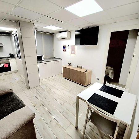 Apartamentos Arena y Cairo Murcia Bagian luar foto